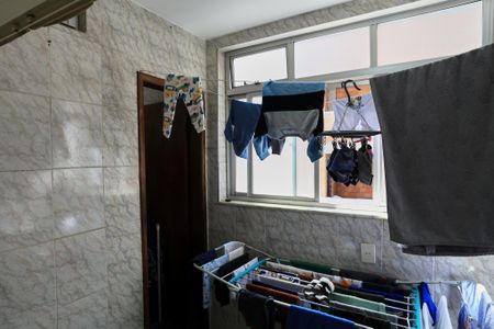 Apartamento à venda com 65m², 2 quartos e 1 vaga Apartamento à venda com 65m², 2 quartos e 1 vagaCozinha e Área de Serviço