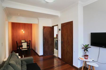 Apartamento à venda com 65m², 2 quartos e 1 vaga Apartamento à venda com 65m², 2 quartos e 1 vagaSala