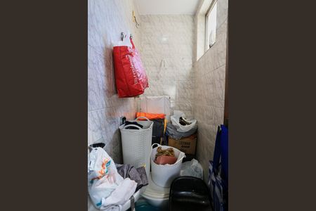 Apartamento à venda com 65m², 2 quartos e 1 vaga Apartamento à venda com 65m², 2 quartos e 1 vagaBanheiro de serviço