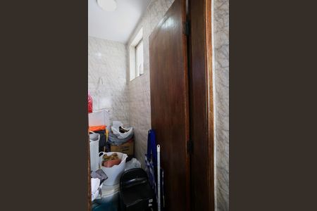 Apartamento à venda com 65m², 2 quartos e 1 vaga Apartamento à venda com 65m², 2 quartos e 1 vagaBanheiro de serviço