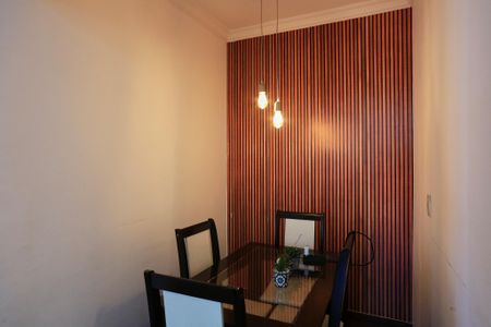 Apartamento à venda com 65m², 2 quartos e 1 vaga Apartamento à venda com 65m², 2 quartos e 1 vagaSala