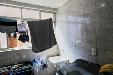 Apartamento à venda com 65m², 2 quartos e 1 vaga Apartamento à venda com 65m², 2 quartos e 1 vagaCozinha e Área de Serviço
