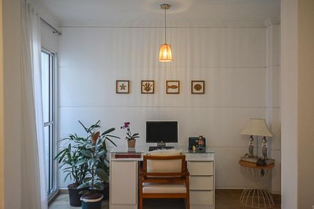 Casa à venda com 171m², 2 quartos e 3 vagas Casa à venda com 171m², 2 quartos e 3 vagasQuarto Suíte
