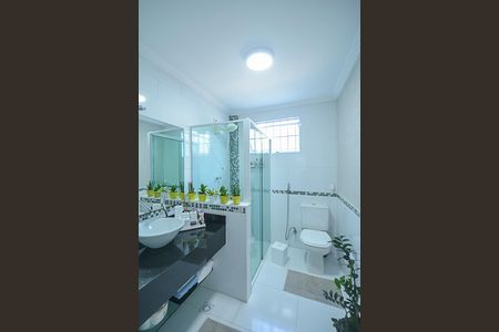 Casa à venda com 171m², 2 quartos e 3 vagas Casa à venda com 171m², 2 quartos e 3 vagasBanheiro da Suíte