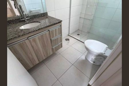 Banheiro de apartamento para alugar com 3 quartos, 104m² em Vila Santa Catarina, São Paulo