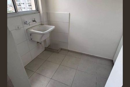 Apartamento à venda com 104m², 3 quartos e 2 vagas Apartamento à venda com 104m², 3 quartos e 2 vagasÁrea de Serviço