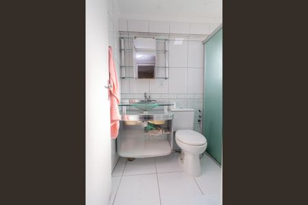 Apartamento à venda com 55m², 2 quartos e 2 vagas Apartamento à venda com 55m², 2 quartos e 2 vagasBanheiro