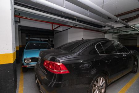 Apartamento à venda com 55m², 2 quartos e 2 vagas Apartamento à venda com 55m², 2 quartos e 2 vagasVaga 1