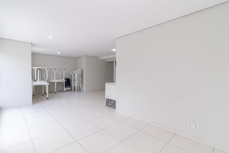 Apartamento à venda com 55m², 2 quartos e 2 vagas Apartamento à venda com 55m², 2 quartos e 2 vagasÁrea comum - Salão de festas