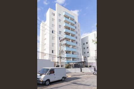 Apartamento à venda com 55m², 2 quartos e 2 vagas Apartamento à venda com 55m², 2 quartos e 2 vagasFachada