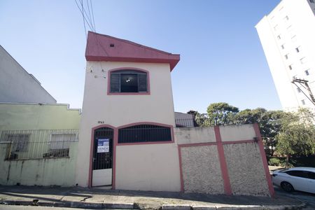 Casa para alugar com 200m², 3 quartos e 2 vagas Casa para alugar com 200m², 3 quartos e 2 vagasFachada / Placa