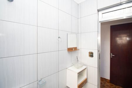 Casa para alugar com 200m², 3 quartos e 2 vagas Casa para alugar com 200m², 3 quartos e 2 vagasBanheiro 1