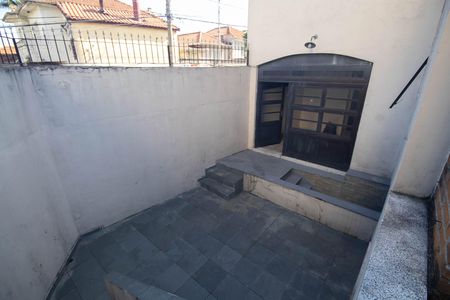 Casa para alugar com 200m², 3 quartos e 2 vagas Casa para alugar com 200m², 3 quartos e 2 vagasQuintal