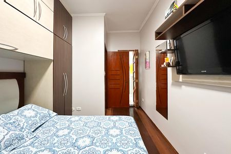 Casa à venda com 200m², 3 quartos e 8 vagas Casa à venda com 200m², 3 quartos e 8 vagasSuíte 2