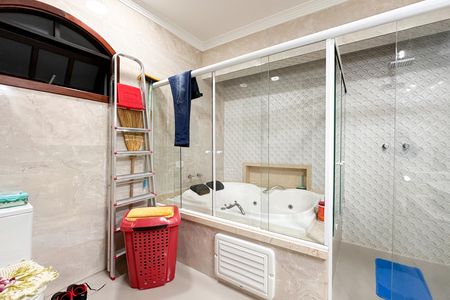 Casa à venda com 200m², 3 quartos e 8 vagas Casa à venda com 200m², 3 quartos e 8 vagasBanheiro da Suíte 1