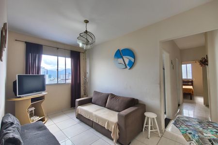 Sala de apartamento para alugar com 1 quarto, 54m² em Nova Mirim, Praia Grande