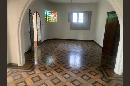Casa para alugar com 7 quartos, 350m² em Santo Agostinho, Belo Horizonte