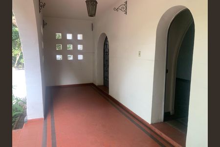 Casa para alugar com 7 quartos, 350m² em Santo Agostinho, Belo Horizonte