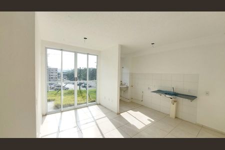 Sala de apartamento para alugar com 2 quartos, 51m² em Jardim Alvorada, Nova Iguaçu