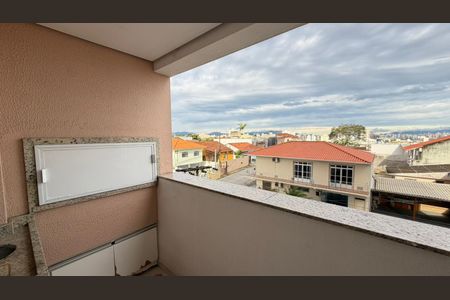 Apartamento para alugar com 67m², 2 quartos e 1 vaga