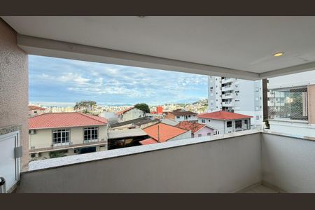 Apartamento para alugar com 67m², 2 quartos e 1 vaga