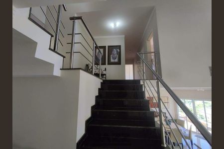 Casa para alugar com 4 quartos, 360m² em Swiss Park, Campinas