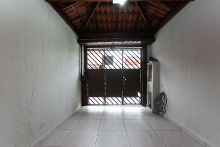 Casa à venda com 75m², 2 quartos e 2 vagas Casa à venda com 75m², 2 quartos e 2 vagasGaragem