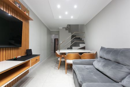 Sala de casa à venda com 2 quartos, 75m² em Cidade Líder, São Paulo