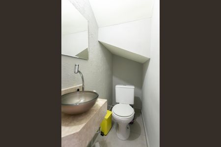 Casa à venda com 75m², 2 quartos e 2 vagas Casa à venda com 75m², 2 quartos e 2 vagasLavabo