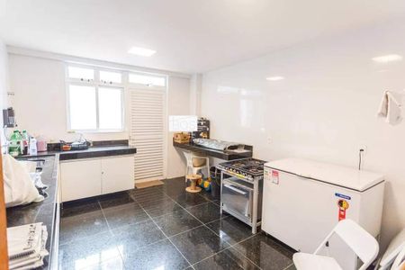 Apartamento para alugar com 97m², 3 quartos e 2 vagas
