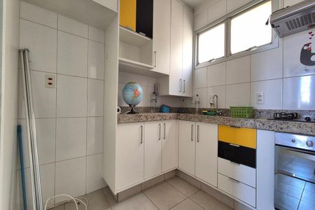 Apartamento à venda com 63m², 2 quartos e 1 vaga Apartamento à venda com 63m², 2 quartos e 1 vagaCozinha