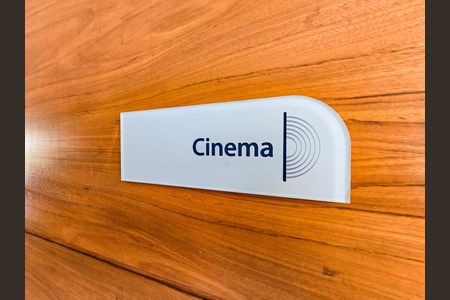 Apartamento à venda com 63m², 2 quartos e 1 vaga Apartamento à venda com 63m², 2 quartos e 1 vagaCinema