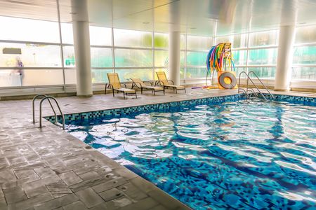 Apartamento à venda com 63m², 2 quartos e 1 vaga Apartamento à venda com 63m², 2 quartos e 1 vagaÁrea comum - Piscina - Coberta