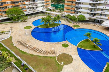 Apartamento à venda com 63m², 2 quartos e 1 vaga Apartamento à venda com 63m², 2 quartos e 1 vagaÁrea comum - Piscina