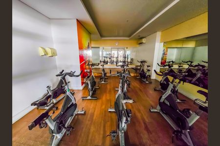 Apartamento à venda com 63m², 2 quartos e 1 vaga Apartamento à venda com 63m², 2 quartos e 1 vagaÁrea comum - Academia