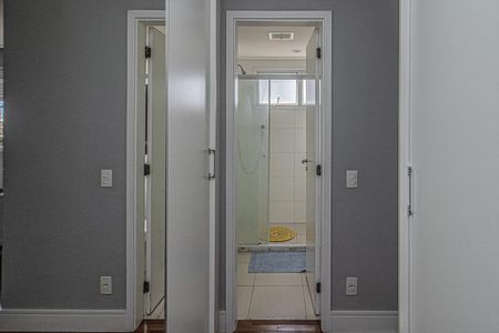 Apartamento à venda com 136m², 3 quartos e 2 vagasbanheiro na suíte 3_1