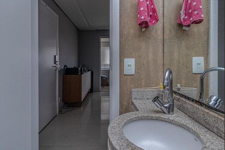 Apartamento à venda com 136m², 3 quartos e 2 vagaslavabo_4