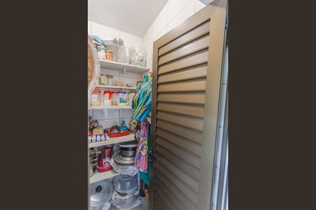 Apartamento à venda com 160m², 4 quartos e 3 vagasDespensa na Área de Serviço