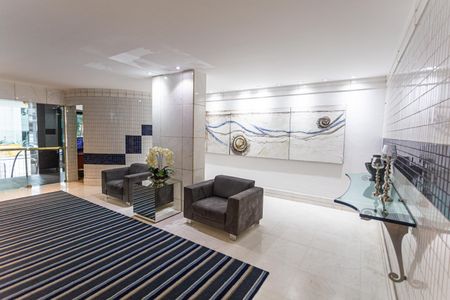 Apartamento à venda com 160m², 4 quartos e 3 vagasHall de entrada