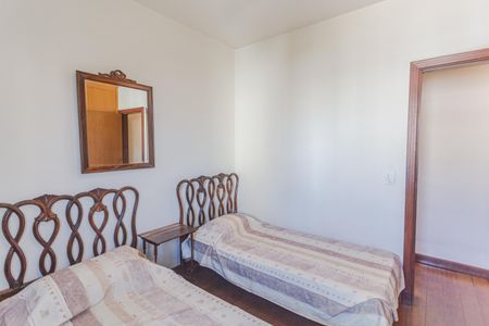 Apartamento à venda com 160m², 4 quartos e 3 vagasSuíte 2