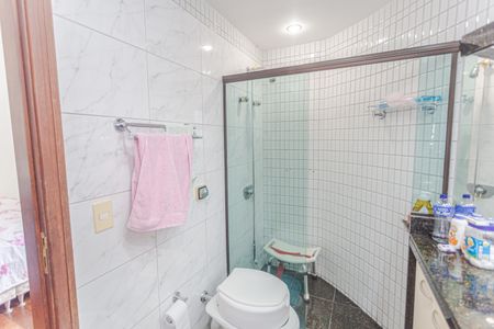 Apartamento à venda com 160m², 4 quartos e 3 vagasBanheiro da Suíte 1