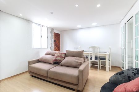 Apartamento para alugar com 50m², 2 quartos e 1 vagaSala