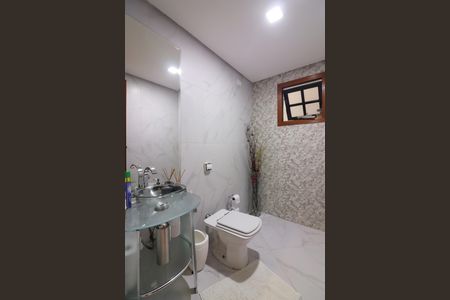 Casa à venda com 450m², 4 quartos e 2 vagasLavabo