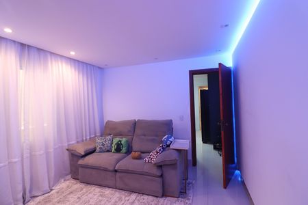 Casa à venda com 450m², 4 quartos e 2 vagasQuarto 1