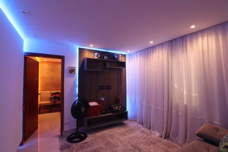 Casa à venda com 450m², 4 quartos e 2 vagasQuarto 1