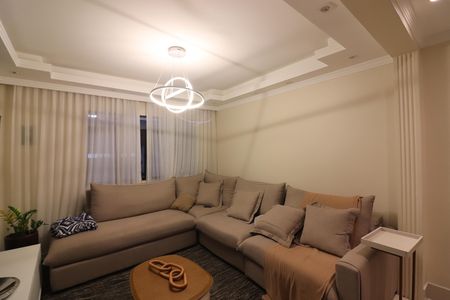 Casa à venda com 450m², 4 quartos e 2 vagasSala 
