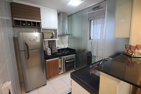 Apartamento à venda com 50m², 2 quartos e 1 vagaCozinha e Área de Serviço