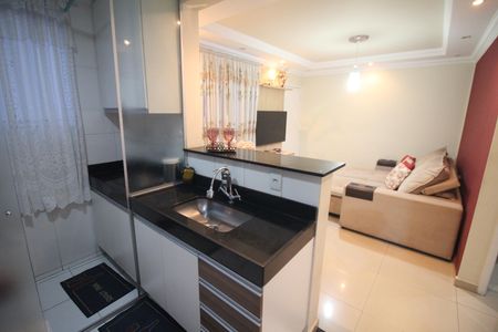Apartamento à venda com 50m², 2 quartos e 1 vagaCozinha e Área de Serviço
