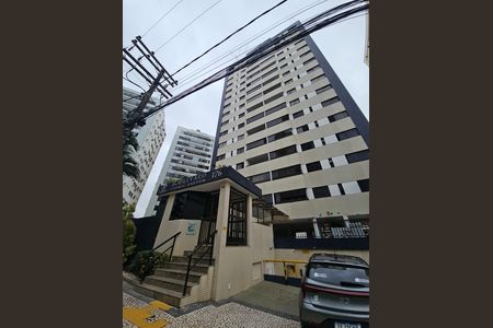 Apartamento para alugar com 112m², 3 quartos e 2 vagas Apartamento para alugar com 112m², 3 quartos e 2 vagasFachada
