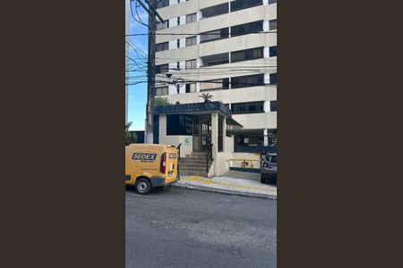 Apartamento para alugar com 112m², 3 quartos e 2 vagas Apartamento para alugar com 112m², 3 quartos e 2 vagasFachada